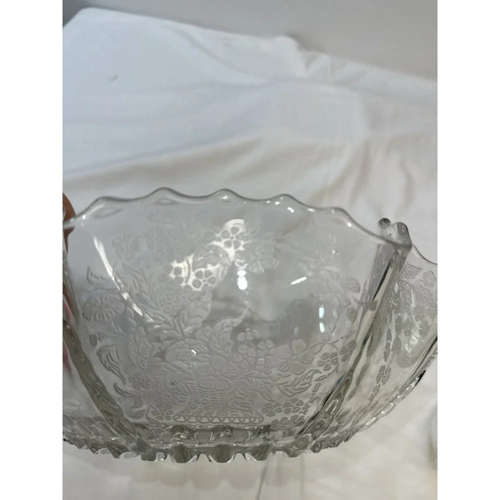 Viking‎ New Martinsville Ruffled Crimped Bowl Meadow Wreath Etching
